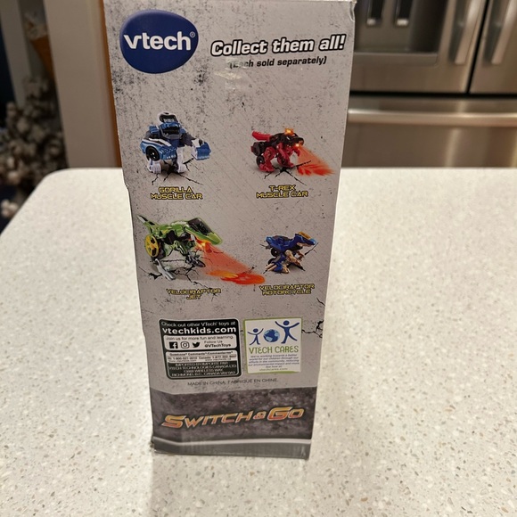 VTech 3 RESCUE VEHICLES transform into T-REX SWITCH & GO 3-IN-1 RESC REX - Picture 5 of 8